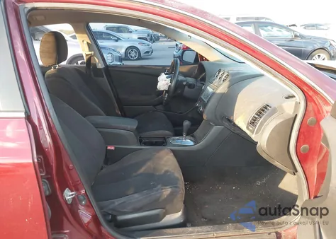 2011 Nissan Altima 2.5 S z USA, uszkodzony, nr VIN 1N4AL2AP3BN446108